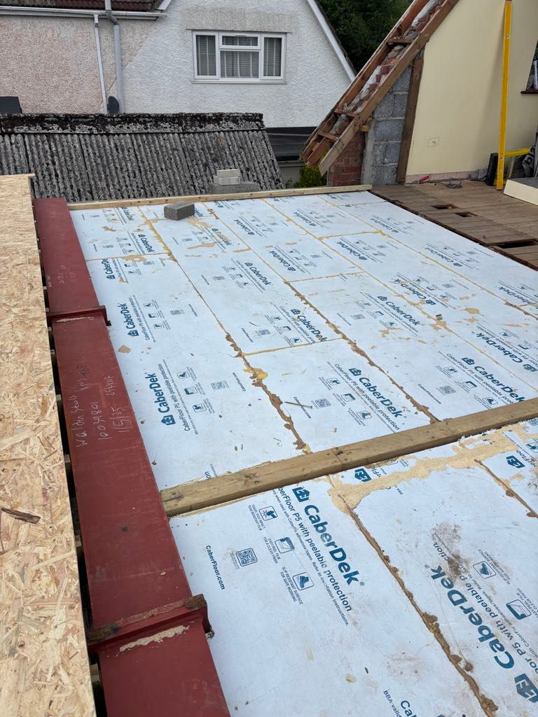 Flat Roof, skylight opening, structural carpentry, OSB board, extension, structural steels