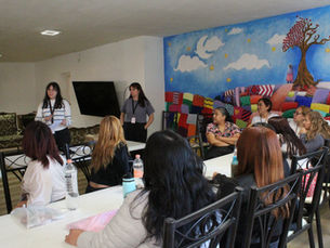 Dejando Huella en Casa Betti: Una jornada de empatía y sororidad