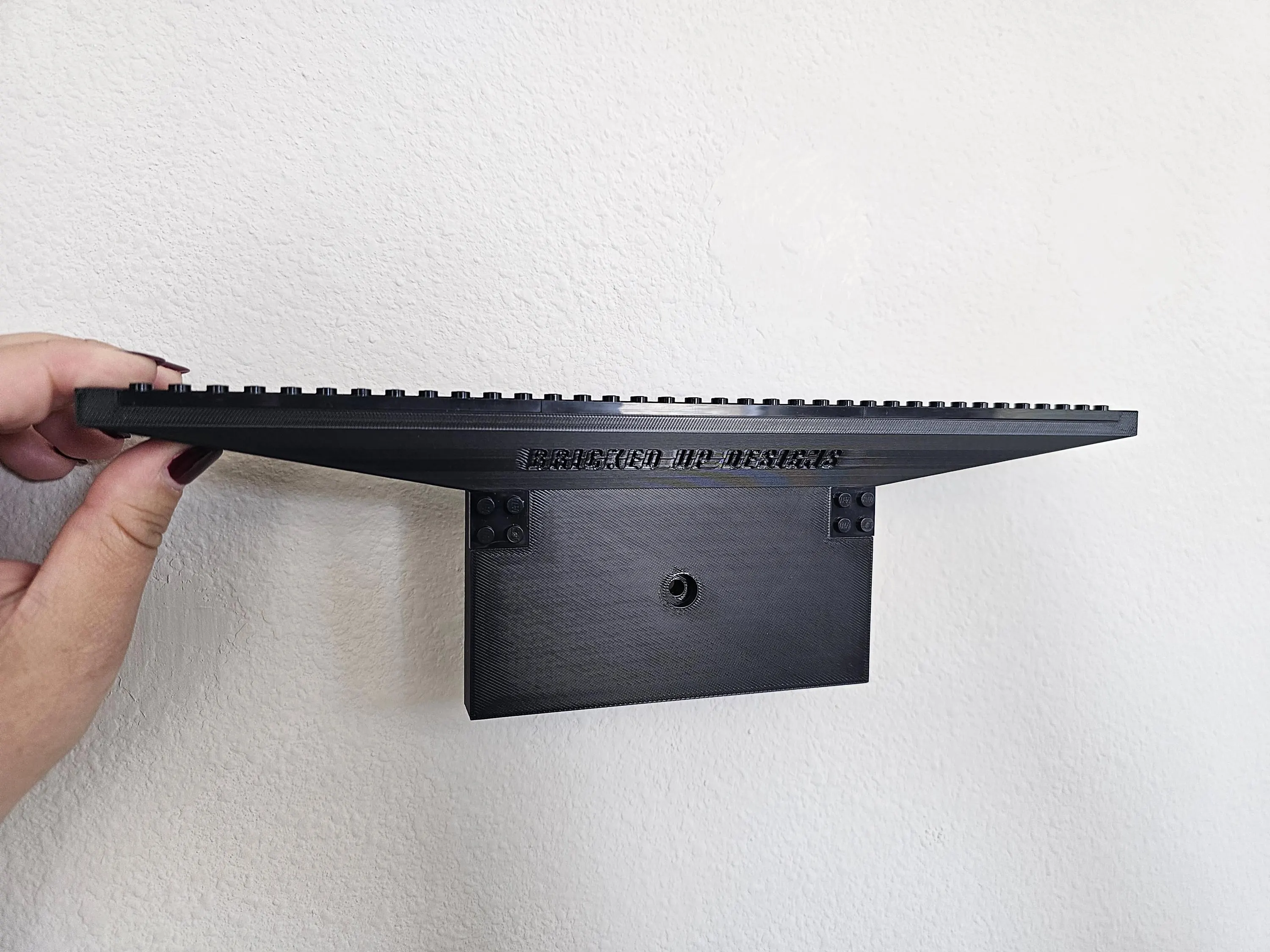 Plaque/Mini Fig Mount