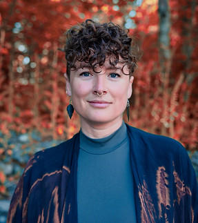 arielle headshot_edited.jpg