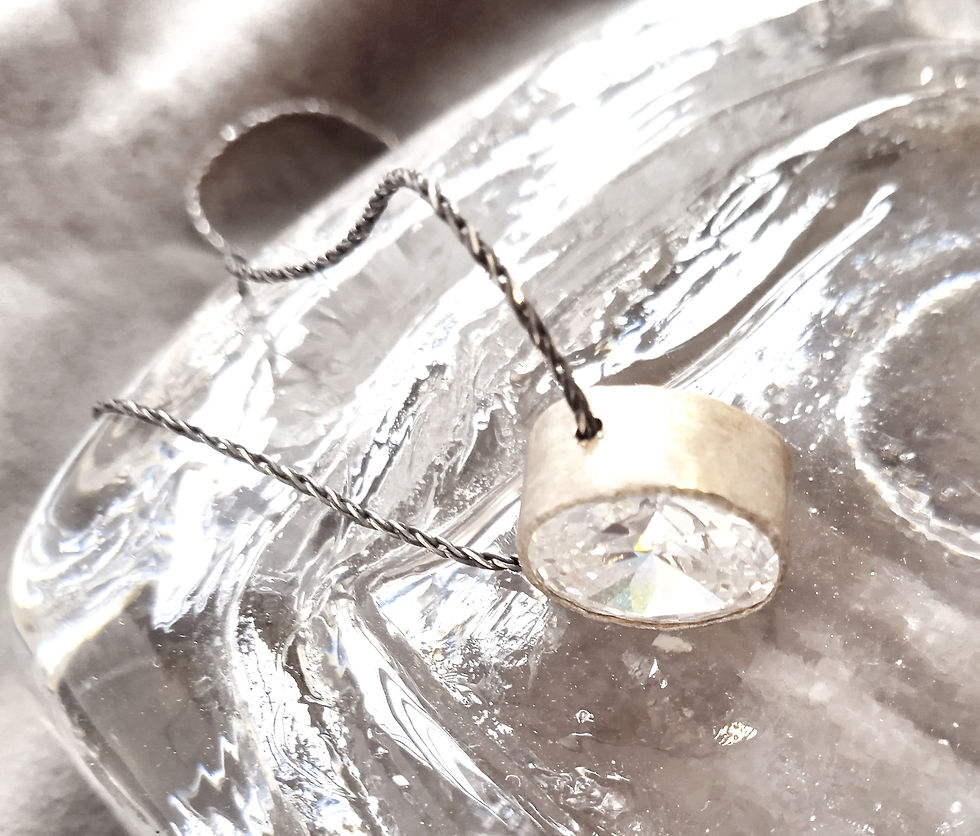 Thumbnail: Necklace with cubic zirconia