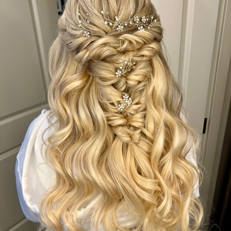 How to Choose the Perfect Wedding Hairstyle: A Bride’s Guide