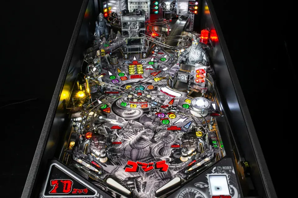 Miniature : Flipper Godzilla 70th Anniversary Stern Pinball