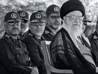 خامنه‌ای و سپاه: چهار دهه همزیستی قدرت و بازآرایی جمهوری اسلامی