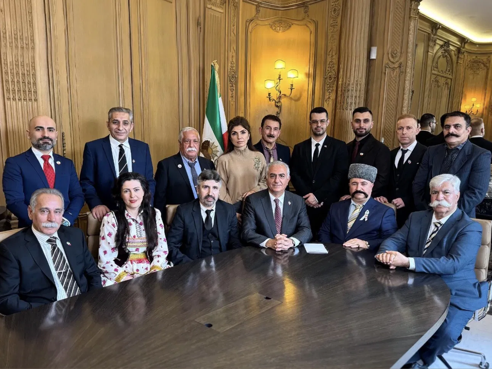 معمای همبستگی یا تله‌ی مرکزگرایی؟