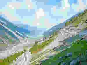 Srinagar to Leh highway