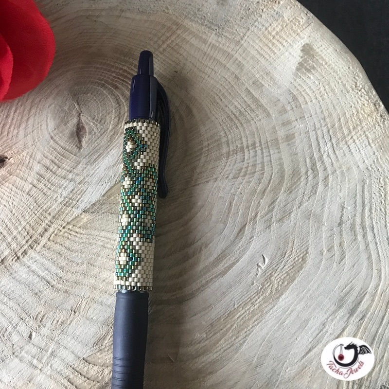 Miniature : Stylo Personnalisé avec Tissage Nœud Celtique Vert