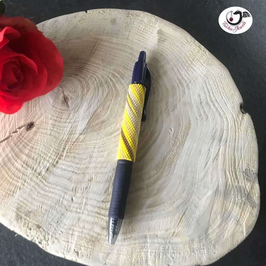 Miniature : Stylo Personnalisé avec Tissage Motif Spirale - Versions Bleu et Jaune