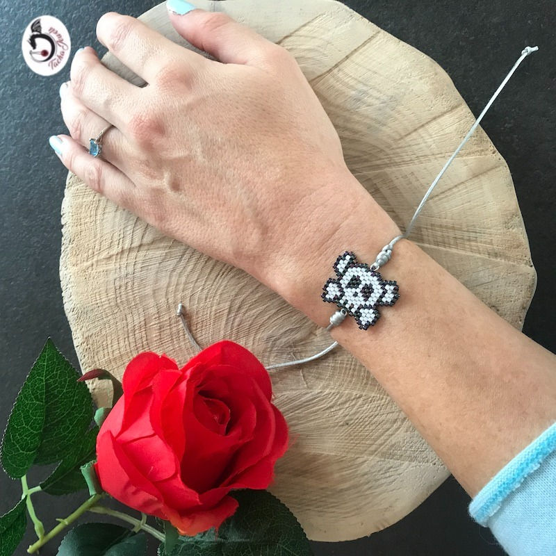 Miniature : Bracelet Pirate de l'Abîme - Emblème de l'Audace