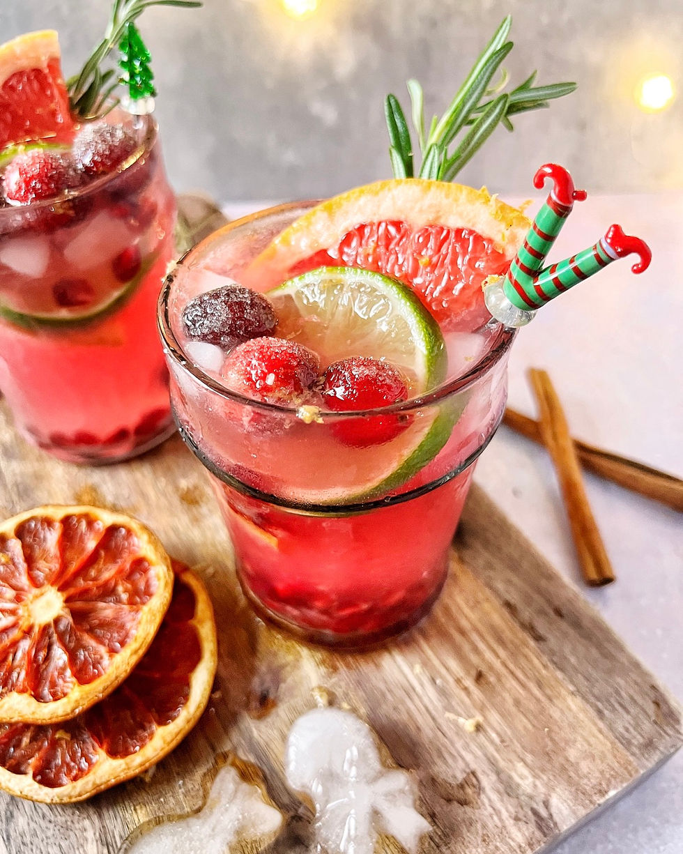 Ginger Cranberry Pom Paloma