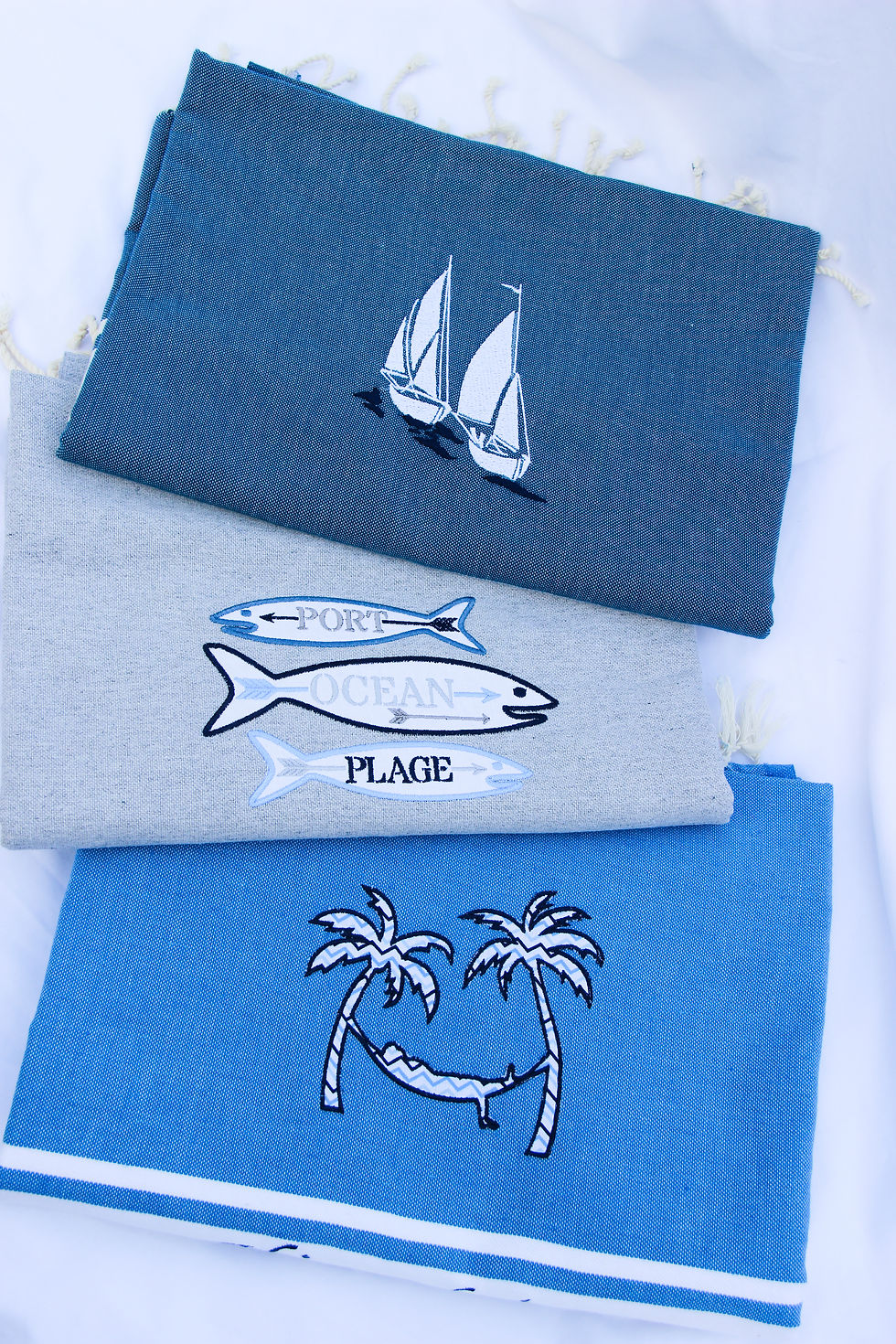 Miniature : Fouta brodée