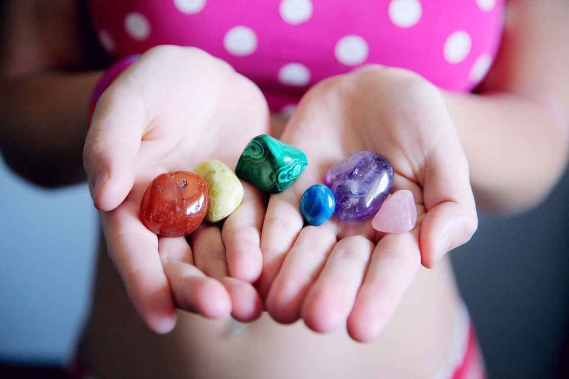 Crystal-and-Gem-Therapy-Gem-stones.jpg