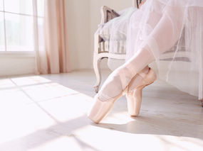 トウシューズを履き始める年齢と条件