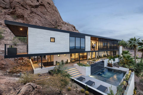 Camelback-Mountain-Residence-in-Phoenix-Arizona-by-The-Ranch-Mine-15.jpeg