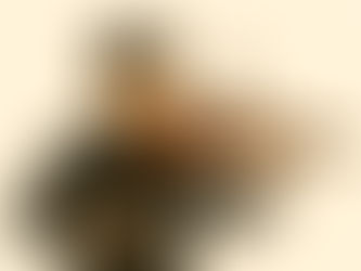 How to Dress for the Concert: “Concert Black” Guide