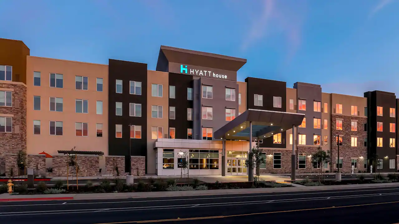 hyatt house davis.webp