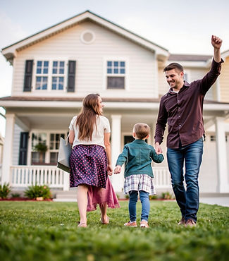 A photo that represents relocating families looking to buy a hosue.jpg