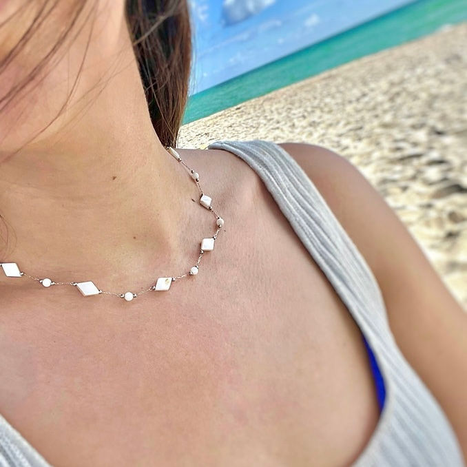 Miniatura: Chokers de acero y piedra natural 