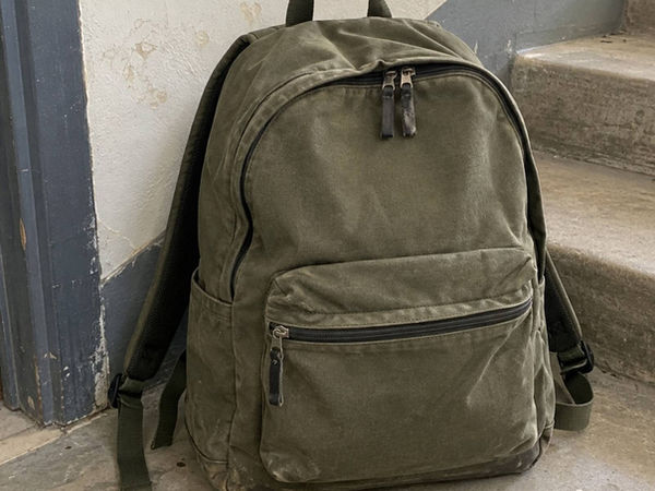 Sac à dos en toile vert olive