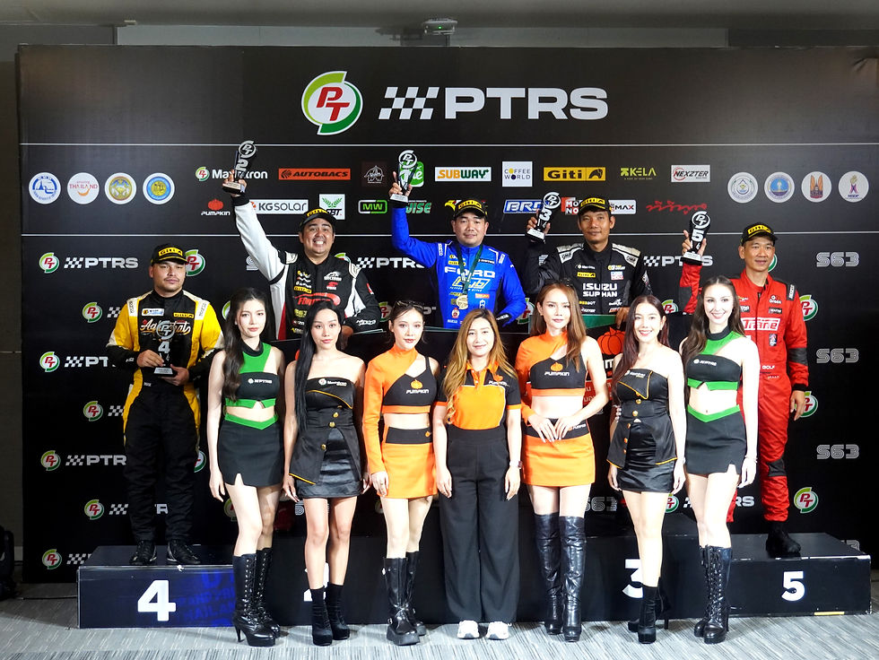ตุ๋มติ๋ม – บัณฑิต ลัดดาแย้ม รถแข่งหมายเลข 24 จากทีม FORTRON RACING TEAM BY อู๊ดอ๋องระยอง ในรุ่น SIAM TRUCK