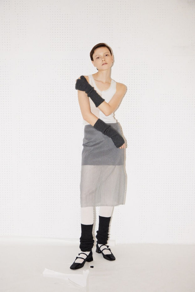 AM23F-AW98 M.Gray.jpg