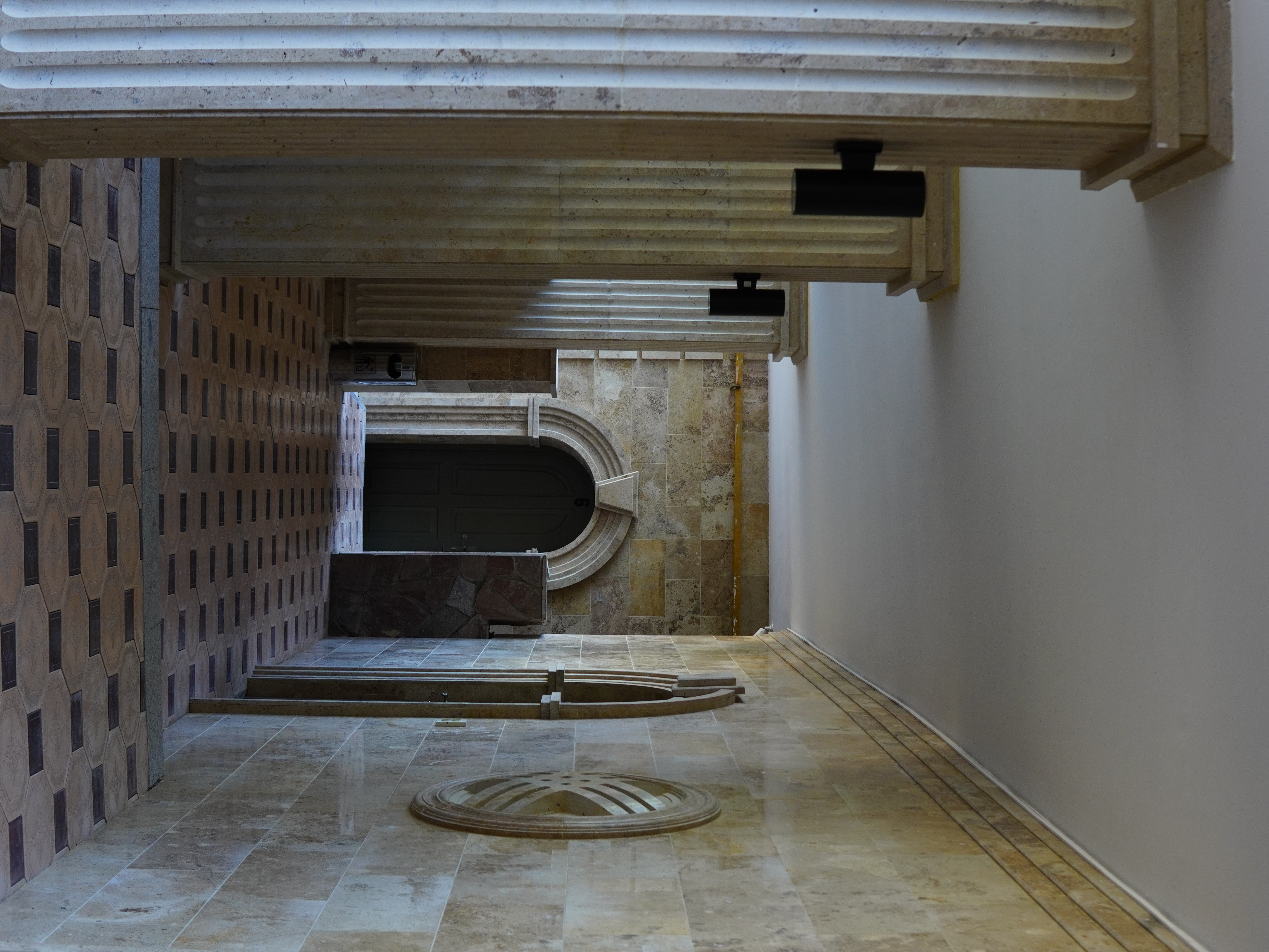 Gallery with columns