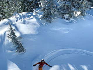 Dec 4- Up to 10" for Mid-Slope on Saturday