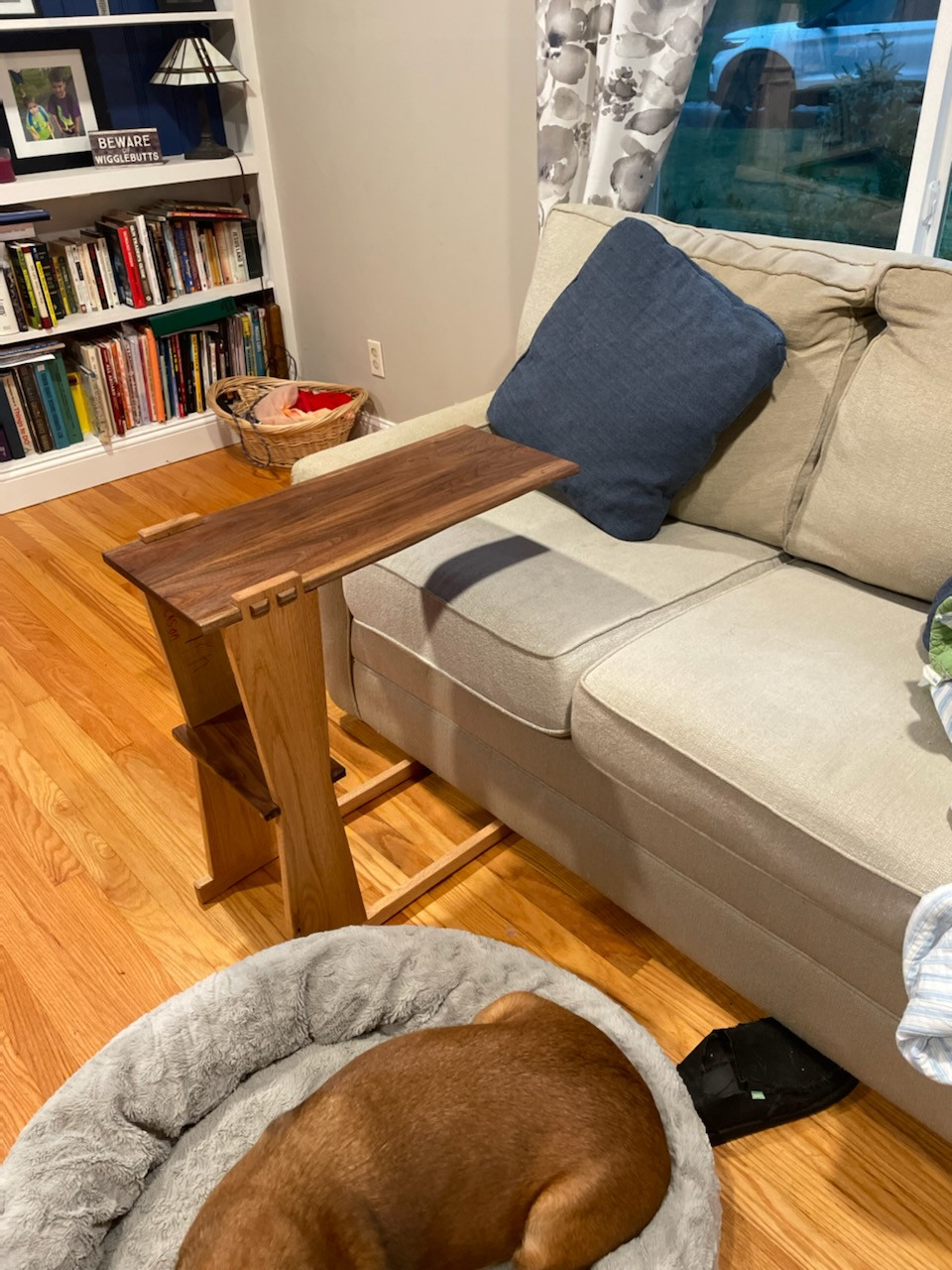 Thumbnail: Couch Table