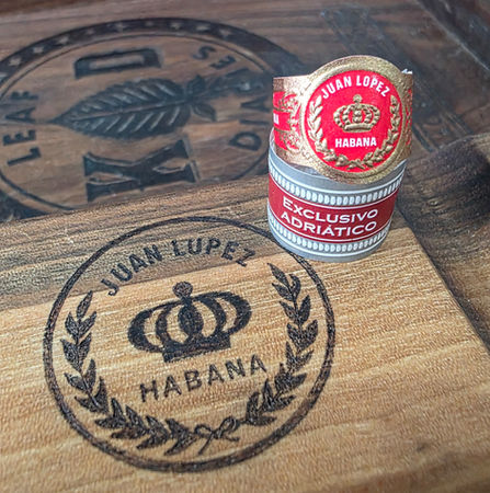 Juan López Lancero Adriático Edición Regional: The Slender Whisper of the Adriatic