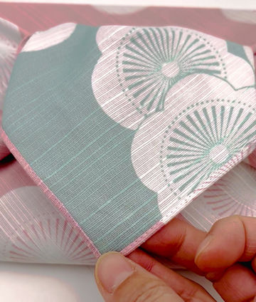 Thumbnail: Furoshiki L Ume 104x104cm Musubi Mint Pink Geschenktuch