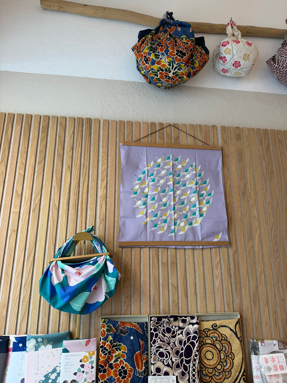 Miniaturbild: Furoshiki S 50 Bio Himemusubi Kranich Lavendel/Japantraditon/Geschenk