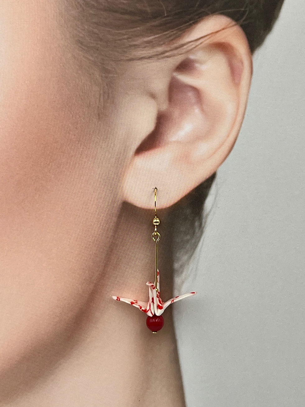 Miniaturbild: Origamischmuck  Ohrringe Kranich  Rot-Ume   mit Swarovski-Preciosa