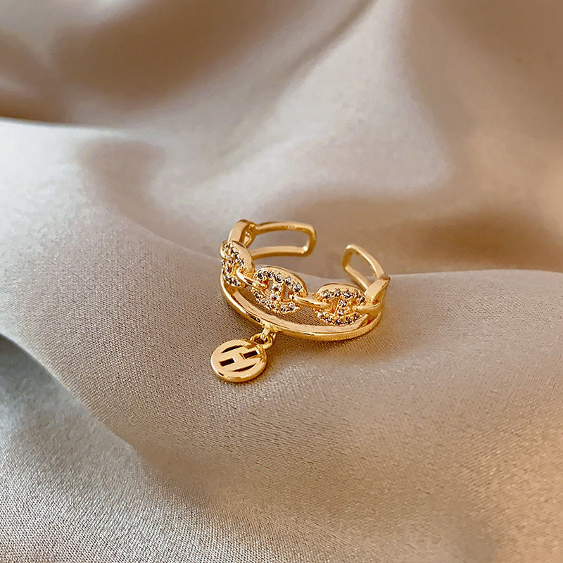 Thumbnail: Amy Ring