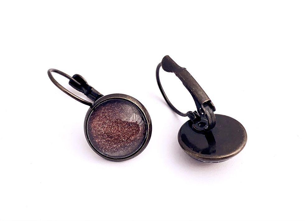 Thumbnail: Brown Cabochon Drops