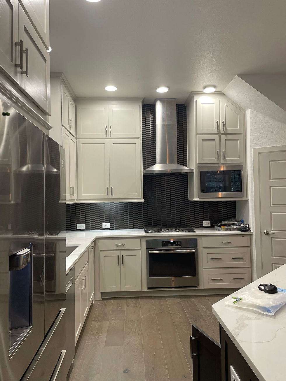 66197030111__745F6EDB-AEF9-403D-9B89-8AB5B3A43165