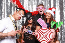 Family Holiday Photo Booth