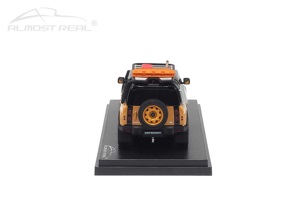 Thumbnail: 1/43 Land Rover Defender 110 - 2020 - Camel Trophy Edition