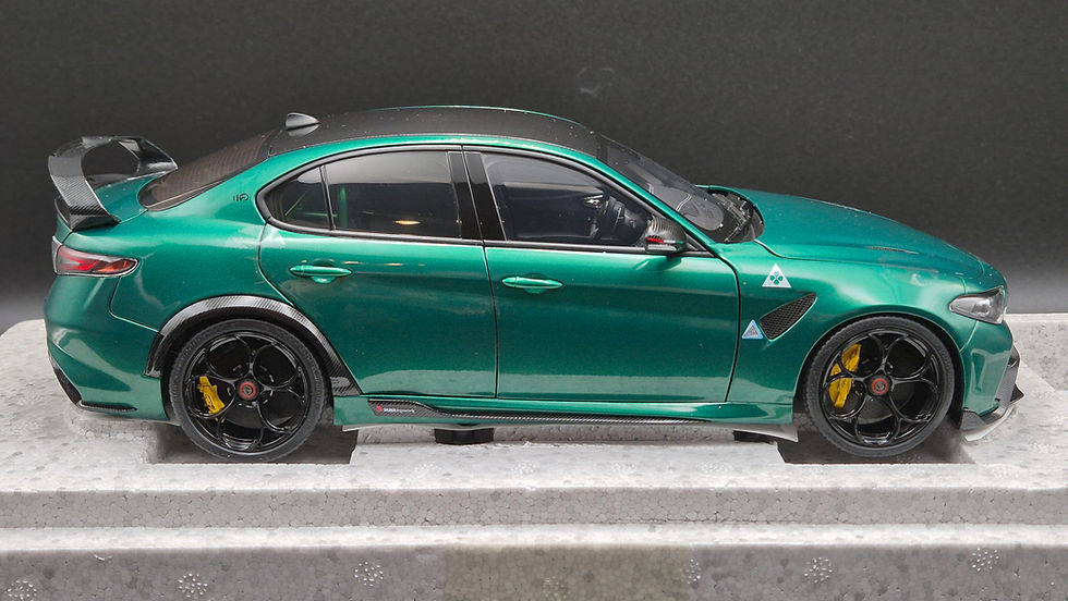 Thumbnail: Alfa Romeo GTAm Montreal Green