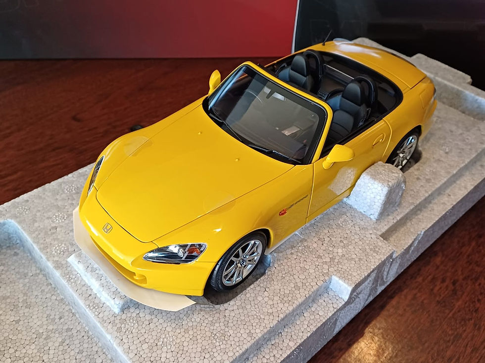 Thumbnail: Honda S2000 AP2 (Indy Yellow Pearl)