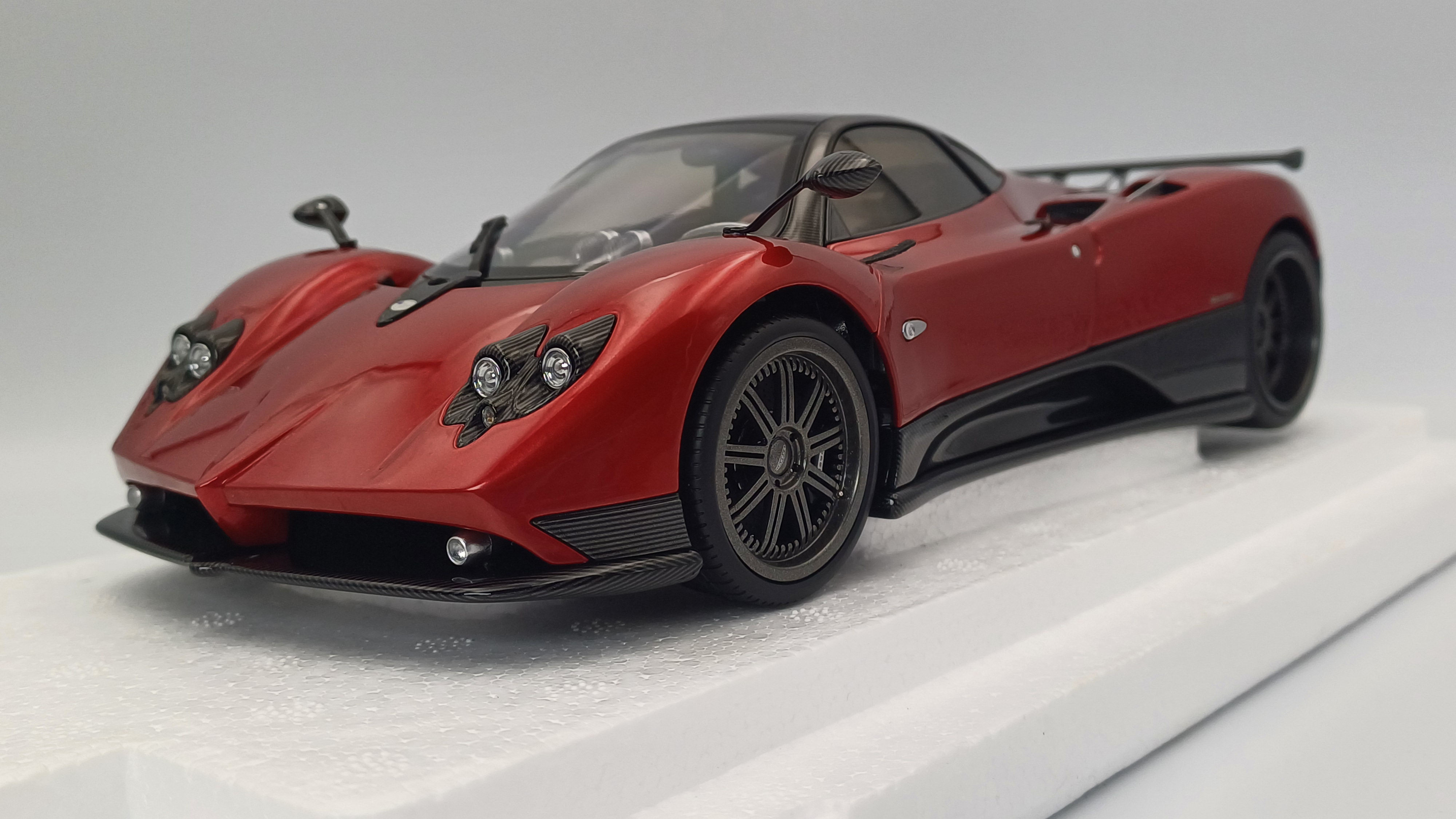 Pagani Zonda F - 2005 - Rosso Monza