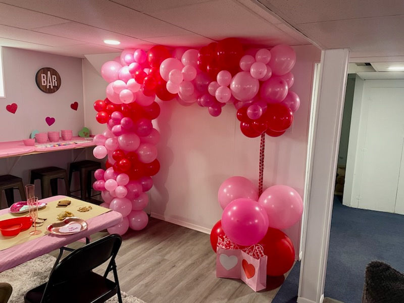 Thumbnail: Custom Balloon Garlands/Arches/Columns
