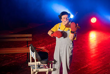 Henri rires Coluche