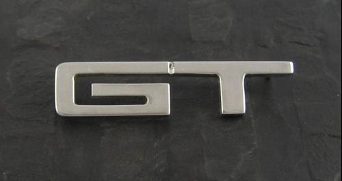 GT Porsche car badge