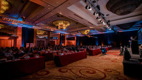 Expertos y periodistas protagonizan conferencias en Enjoy