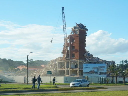 Vázquez aceptó iniciativa para construir un casino en el ex hotel San Rafael