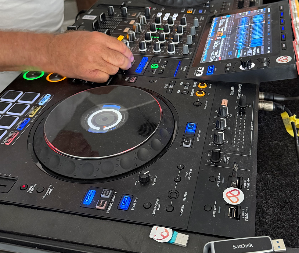 alpha theta xdj az rental promusic marbella.HEIC