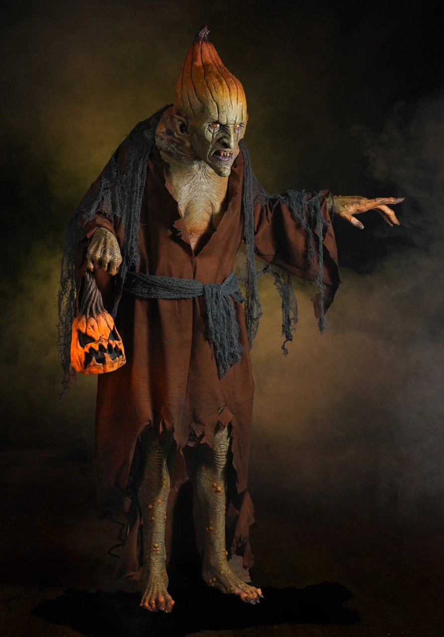 Thumbnail: Pumpkin Witch Prop