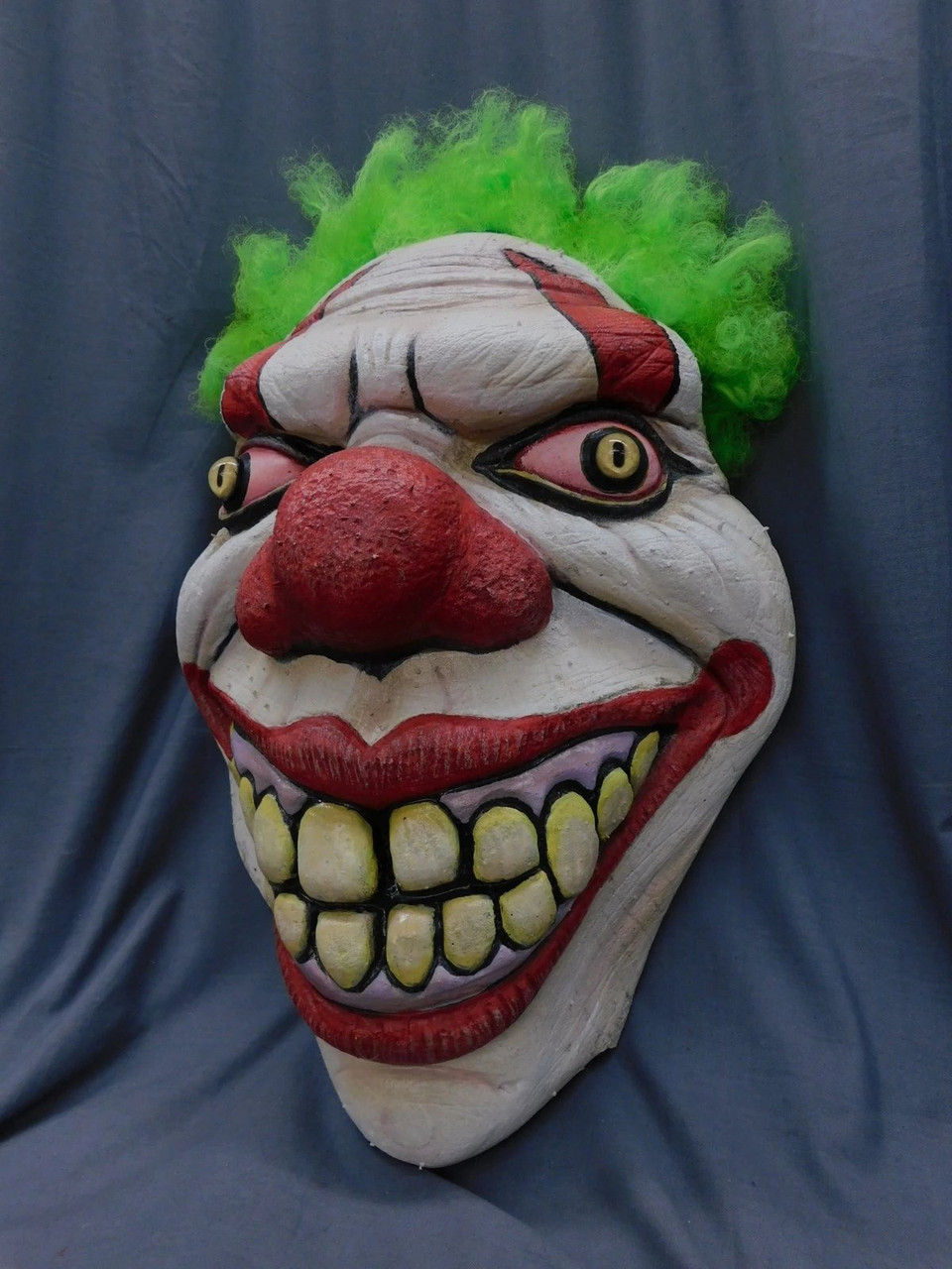 Thumbnail: Giant Oversized Clown Head