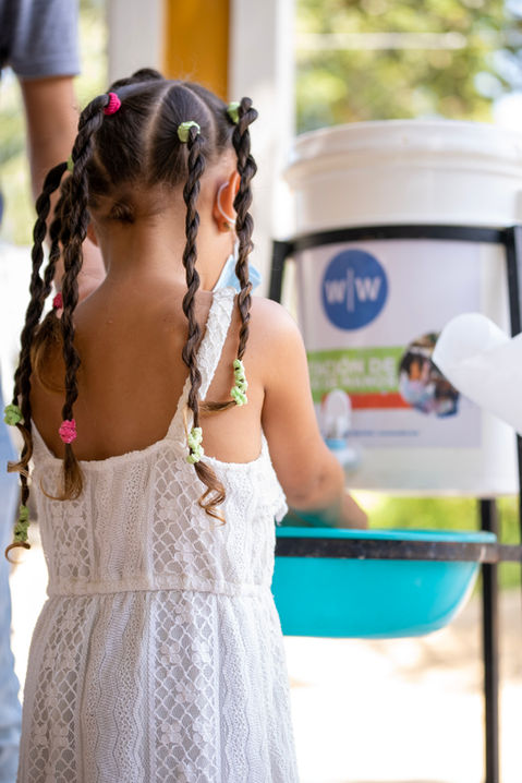 Wine To Water - DSC00356.jpg