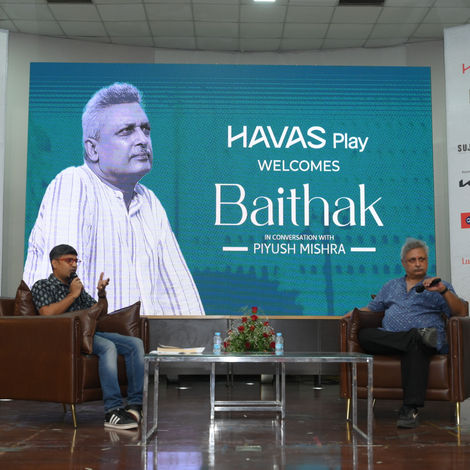 Baithak, Featuring Piyush Mishra